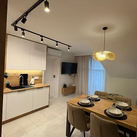 アパート Babia Perla ザボヤ